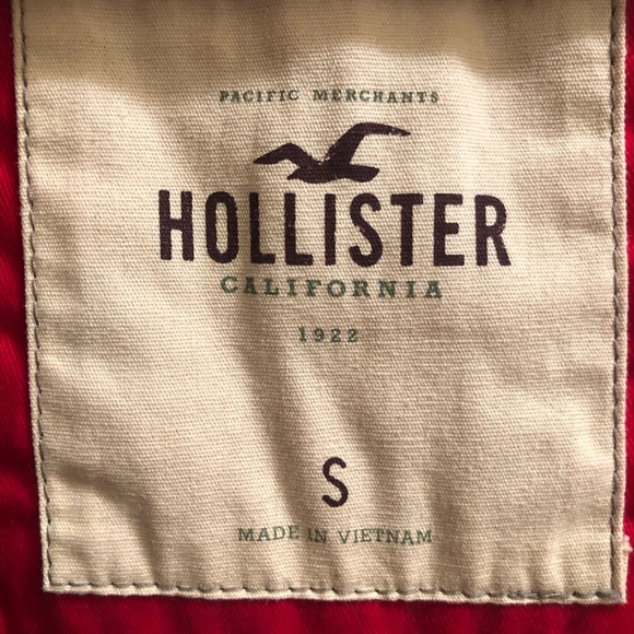 Hollister red jacket - Picture 3 of 6
